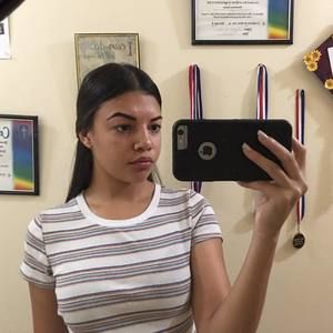 Meet your Posher, Sabrina